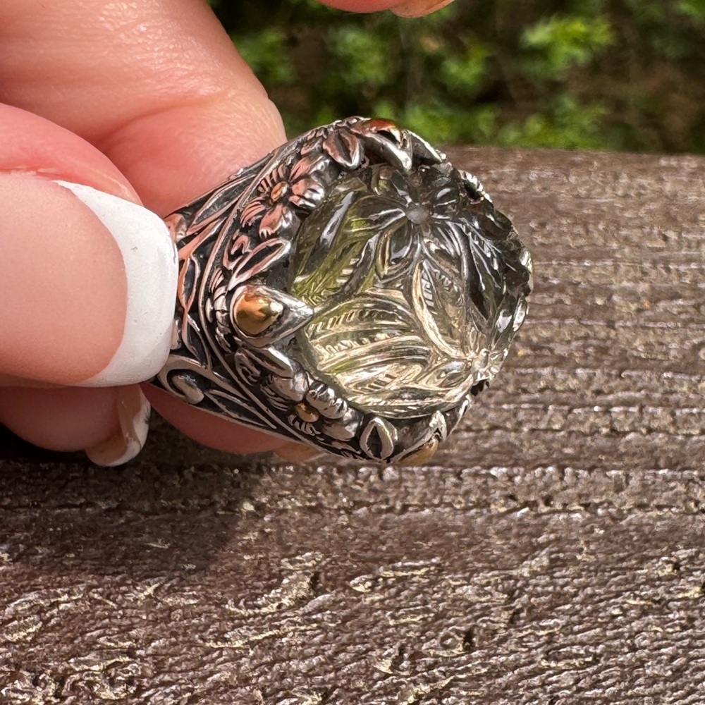 Intricate Sterling Silver 925 and 18K Carved Topaz  Ring - Picture 3 of 9